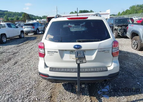 2015 Subaru Forester 2.5I z USA, uszkodzony, nr VIN JF2SJABC0FH543704